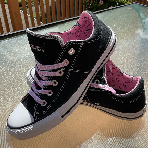 Converse Hello Kitty Chuck Taylor All Star Madison 564630C Black.New! Women’s 9. - Picture 3 of 12